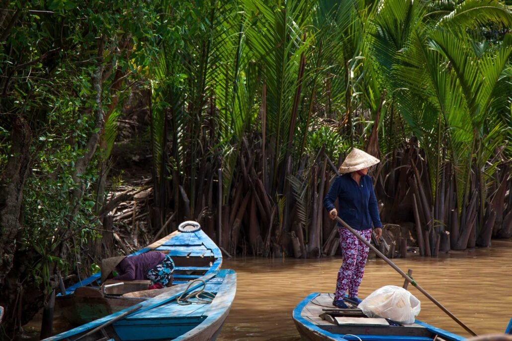 Barcos turísticos en el delta del Mekong